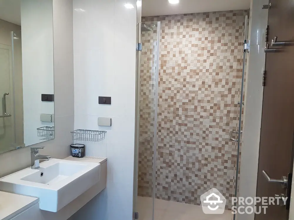  1 Bedroom Condo at Le Luk Condominium-1