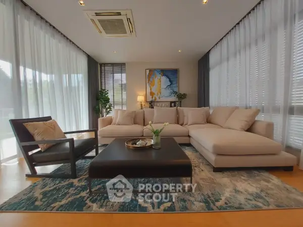 image_rental-10198505