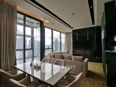 Luxurious living room with stunning city view and modern furnishings