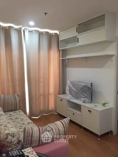 image_rental-30153272