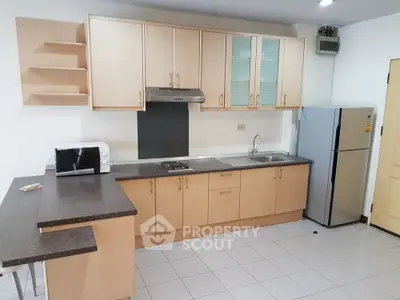  2 Bedrooms Condo at Prasertsuk Place Condominium-3