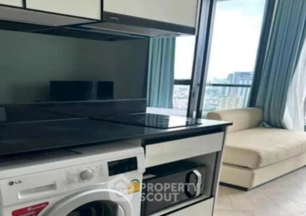 Screenshot 2569-03-15 at 21.12.41.jpg