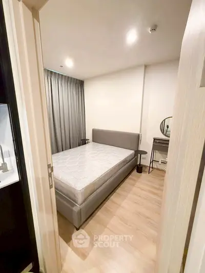 Modern bedroom with minimalist design and cozy atmosphere