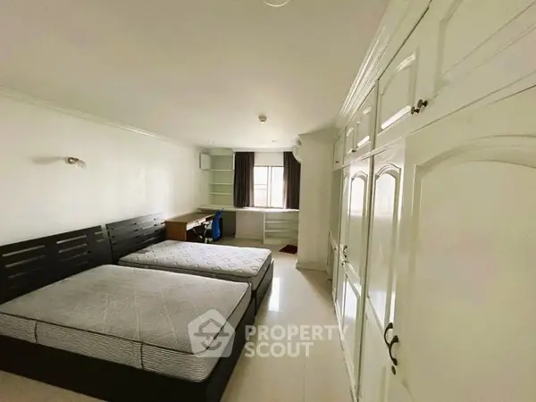 image_rental-20253745