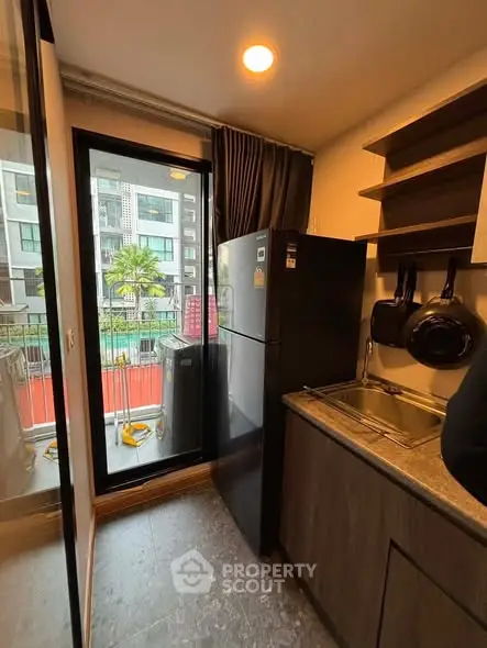 image_rental-30504325