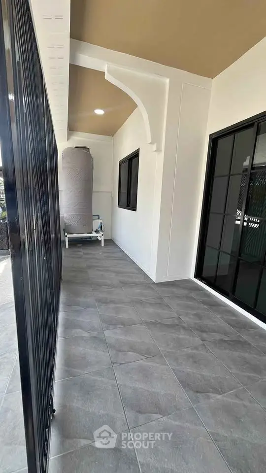 image_rental-30789476