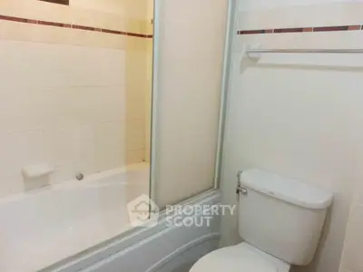  1 Bedroom Condo at Lumpini Place Ratchada Thapra-2