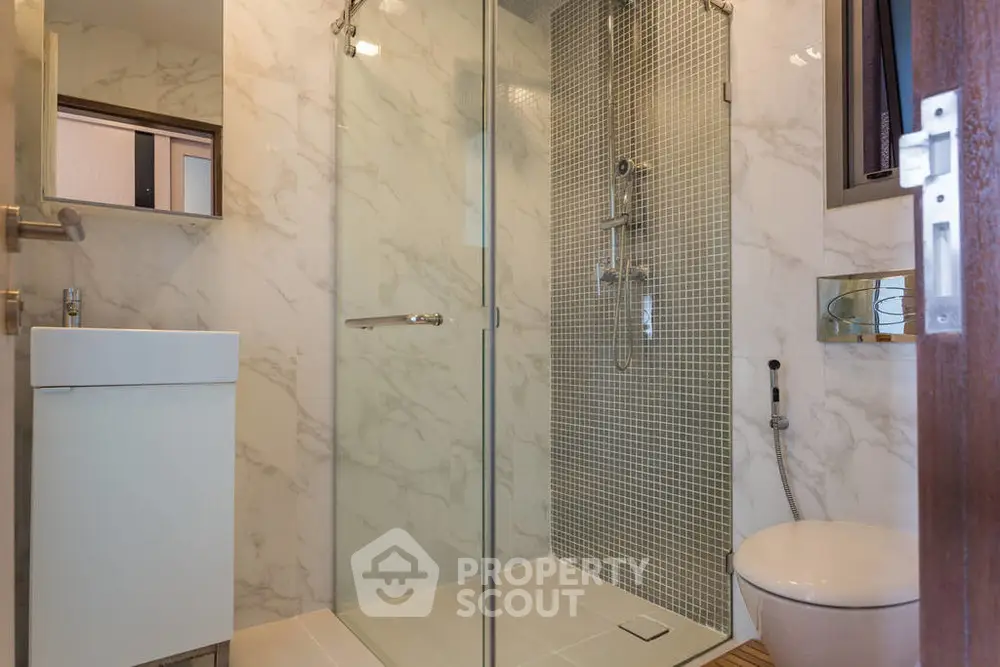  1 Bedroom Condo at Quad Sathon-1