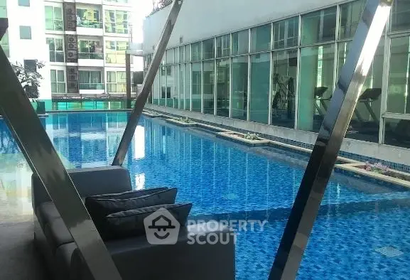 image_rental-30695289