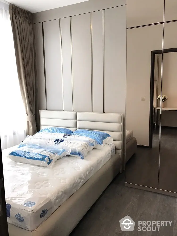  1 Bedroom Condo at Edge Sukhumvit 23-1