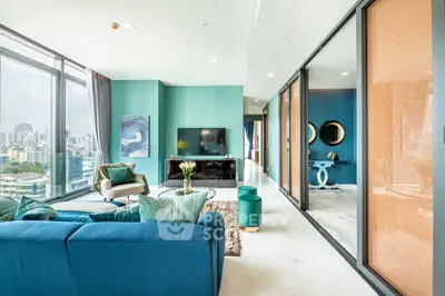  2 Bedrooms Condo at The Monument Thonglo-4