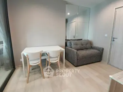  1 Bedroom Condo at Life One Wireless ไลฟ์ วัน วิทยุ Livingroom