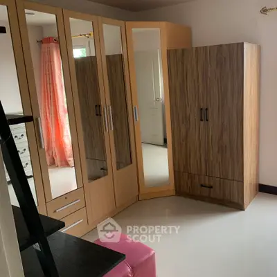  2 Bedrooms Condo at The Niche ลาดพร้าว 48 เฟส 2-2