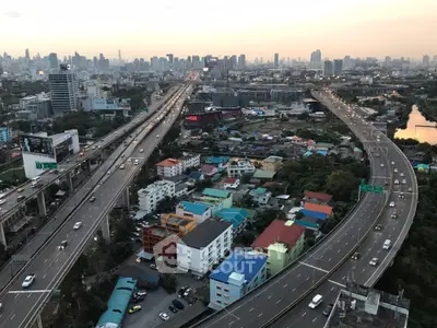  1 Bedroom Condo at The Base Rama 9 Ramkhamhaeng-2
