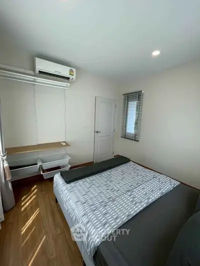 image_rental-31831324