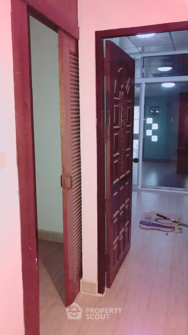 image_rental-6150313