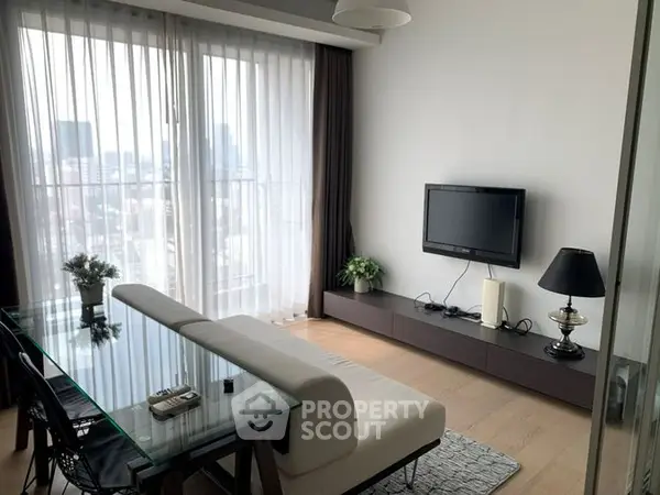 image_rental-5654714