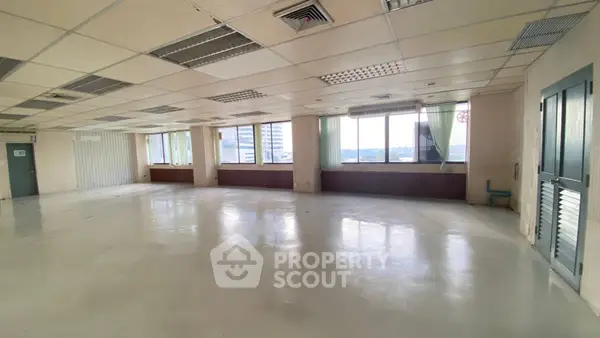 image_rental-30012062