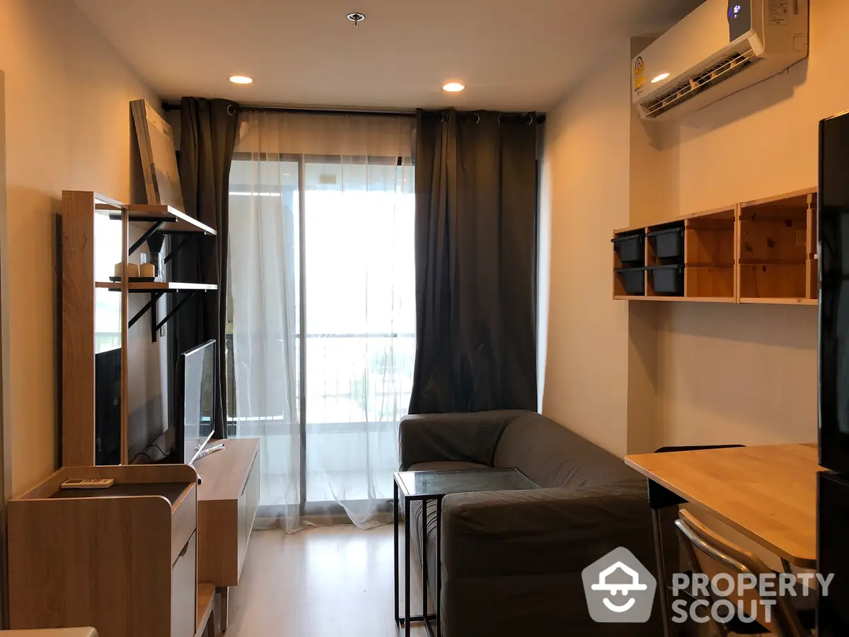  1 Bedroom Condo at Ideo Sathorn Tha Phra-1