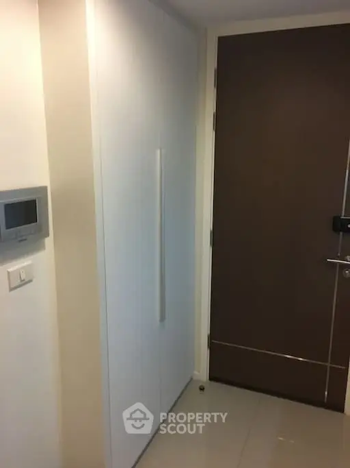  1 Bedroom Condo -1