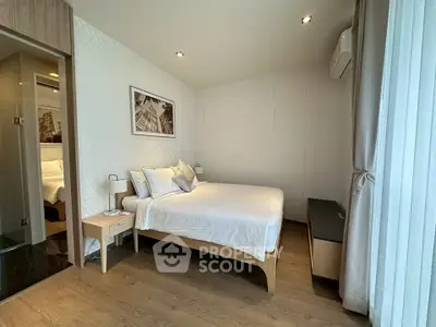 Modern bedroom with elegant decor and cozy ambiance