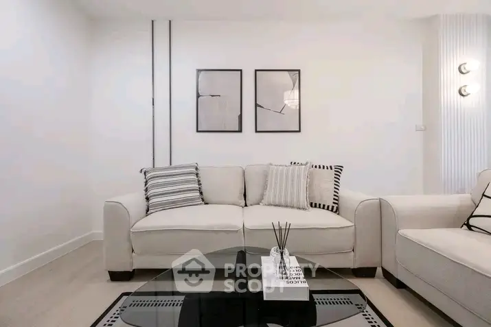 Modern living room with stylish decor and comfortable seating