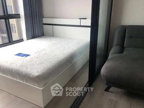 image_rental-5083285