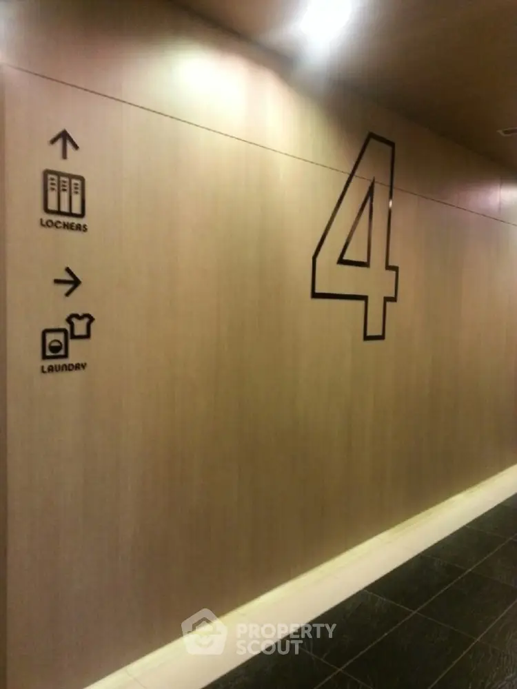  1 Bedroom Condo at Ideo Mobi Sukhumvit-1