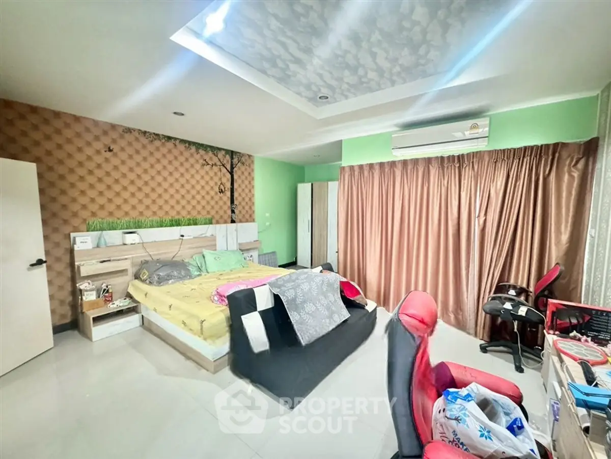 f4addc1f5281c83e2e8da9652f92019f-Photoroom.png
