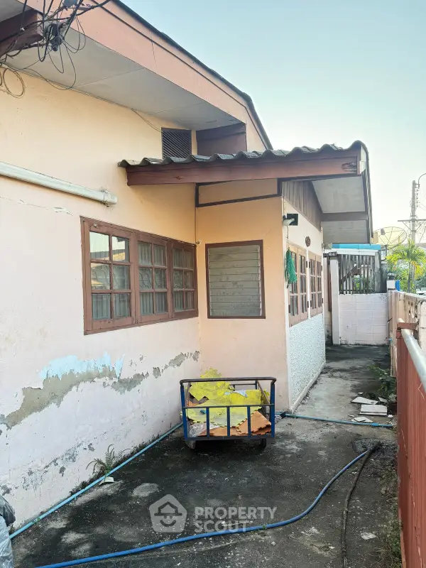 image_rental-27537195