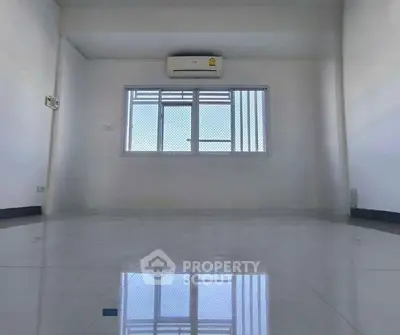 image_rental-31616240