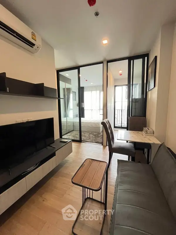 image_rental-29616079