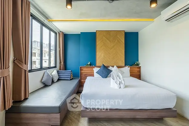 Fully Furnished 1 Bedroom Apartment at W Station Hotel-1