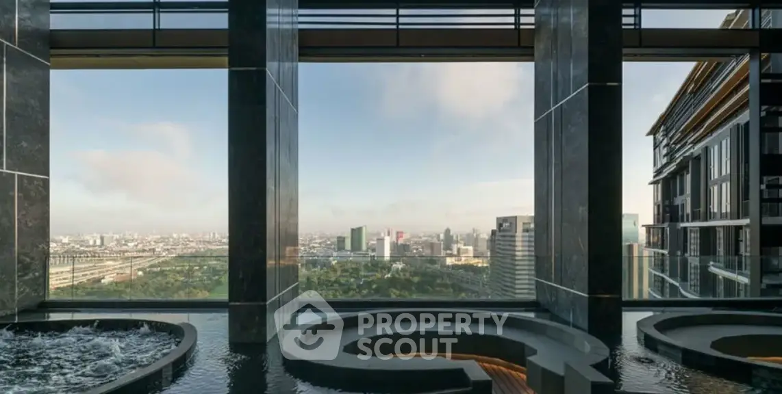 THE LINE Jatujak - Mochit