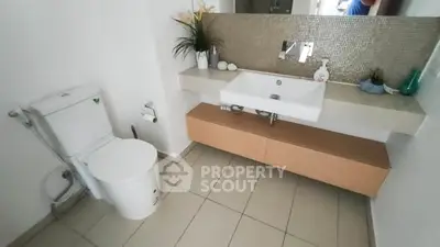 image_rental-28321643