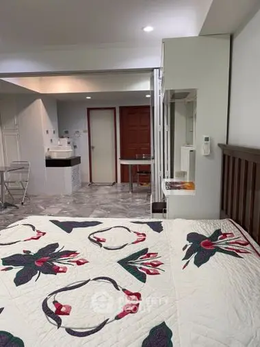 image_rental-8348759