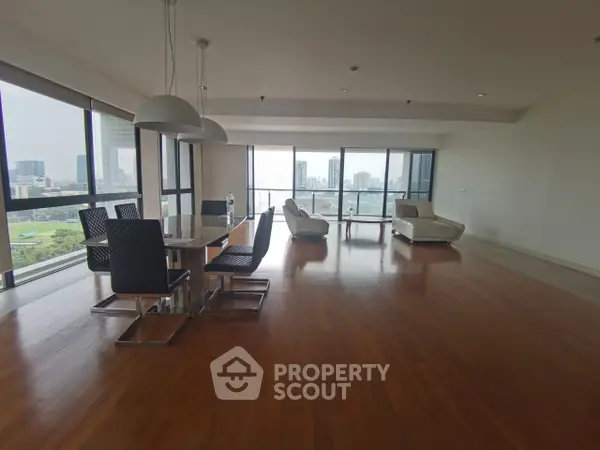 image_rental-5274090