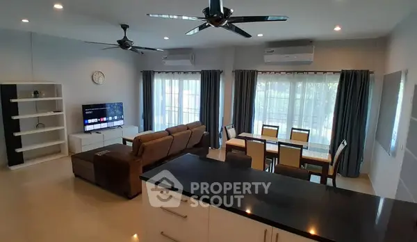 image_rental-29810959