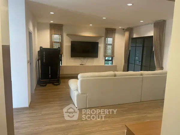 image_rental-28899039