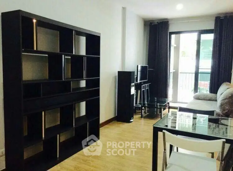  1 Bedroom Condo at The Vertical Aree เดอะ เวอร์ติคัล-1