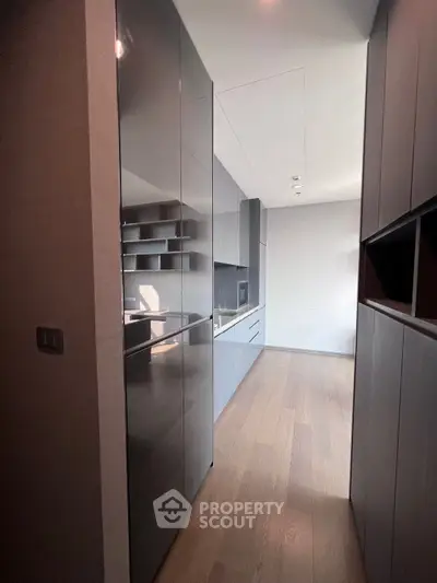 image_rental-30819715