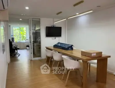 Screenshot 2568-04-03 at 10.46.59.jpg