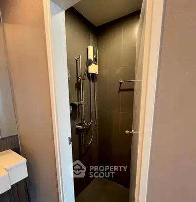 Screenshot 2569-03-17 at 16.14.52.jpg