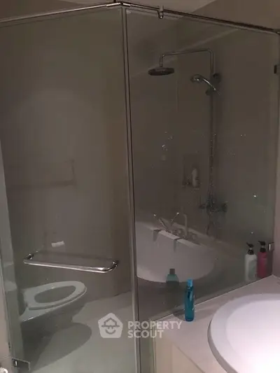  2 Bedrooms Condo at Sukhumvit 24 Home-3