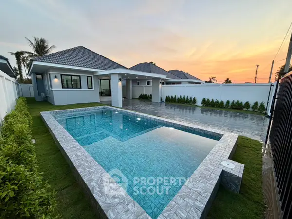 image_rental-31837263