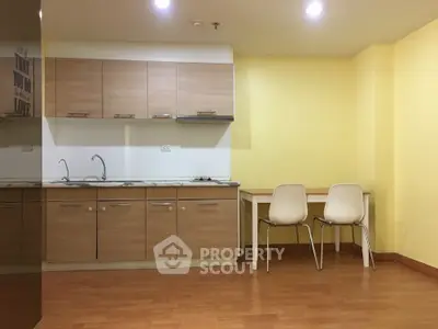 1 Bedroom Condo -2