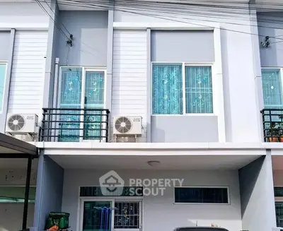 image_rental-27677967