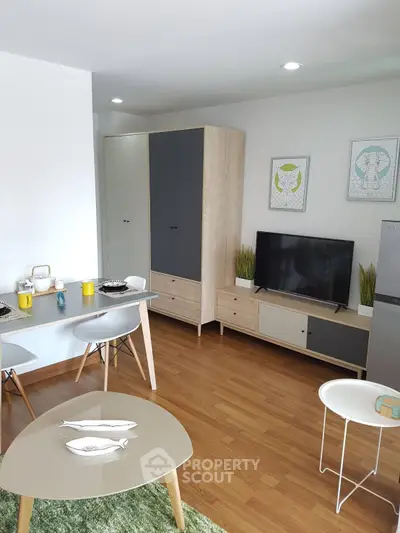  1 Bedroom Condo at Regent Home Sukhumvit 81-3