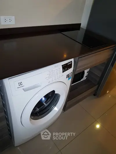  1 Bedroom Condo at Centric Ari Station-3