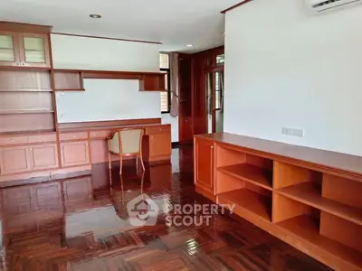 image_rental-27779988